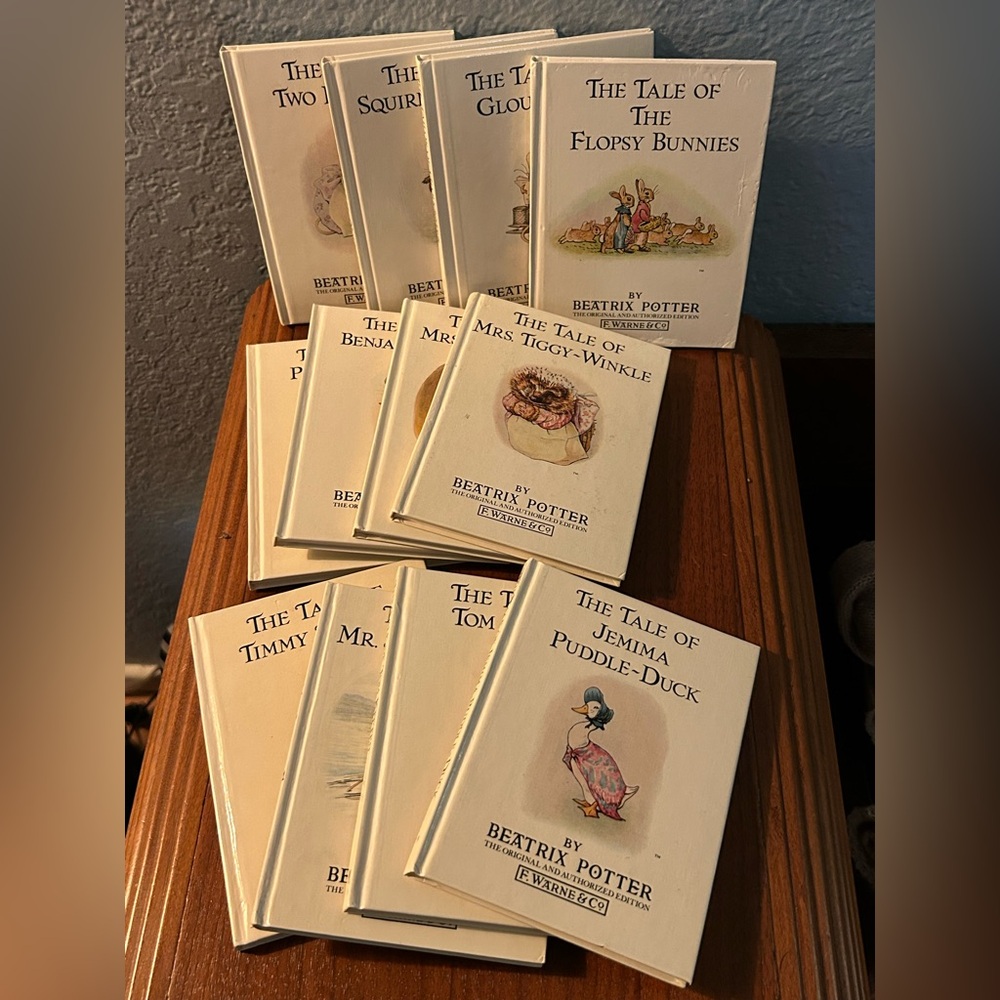 Beatrix Potter Collection 12 Books in Box - Picture 6 of 7